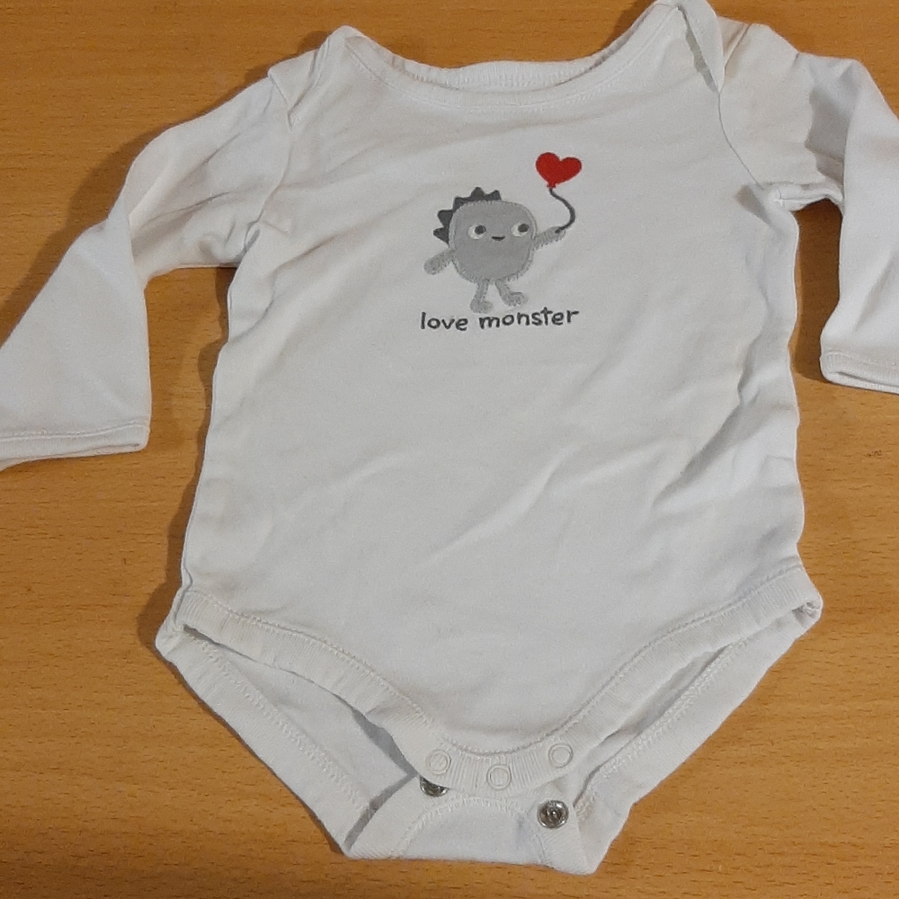 ☀️3/$10☀️ Gymboree Long Sleeve Onesie